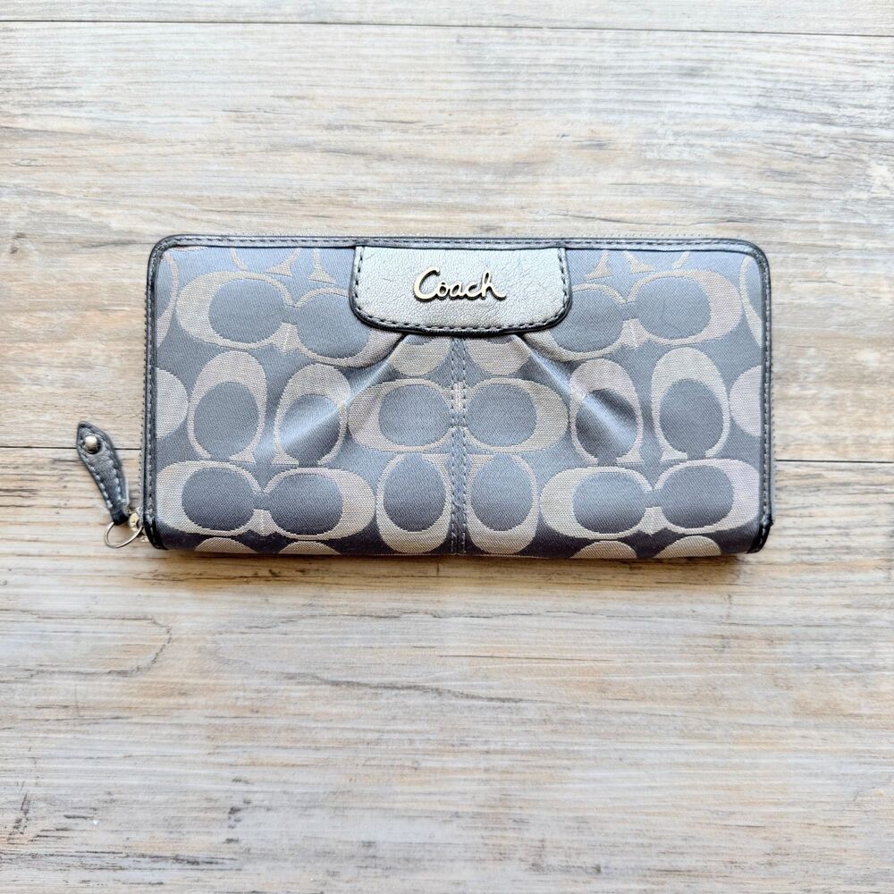 Y2K Coach Jacquard Signature Monogram Zip Around Wallet Gray Jacaranda Leather